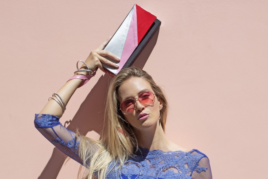 EVINIL CLUTCH RIVAL DISEÑO INDUMENTARIA MODA CHILE