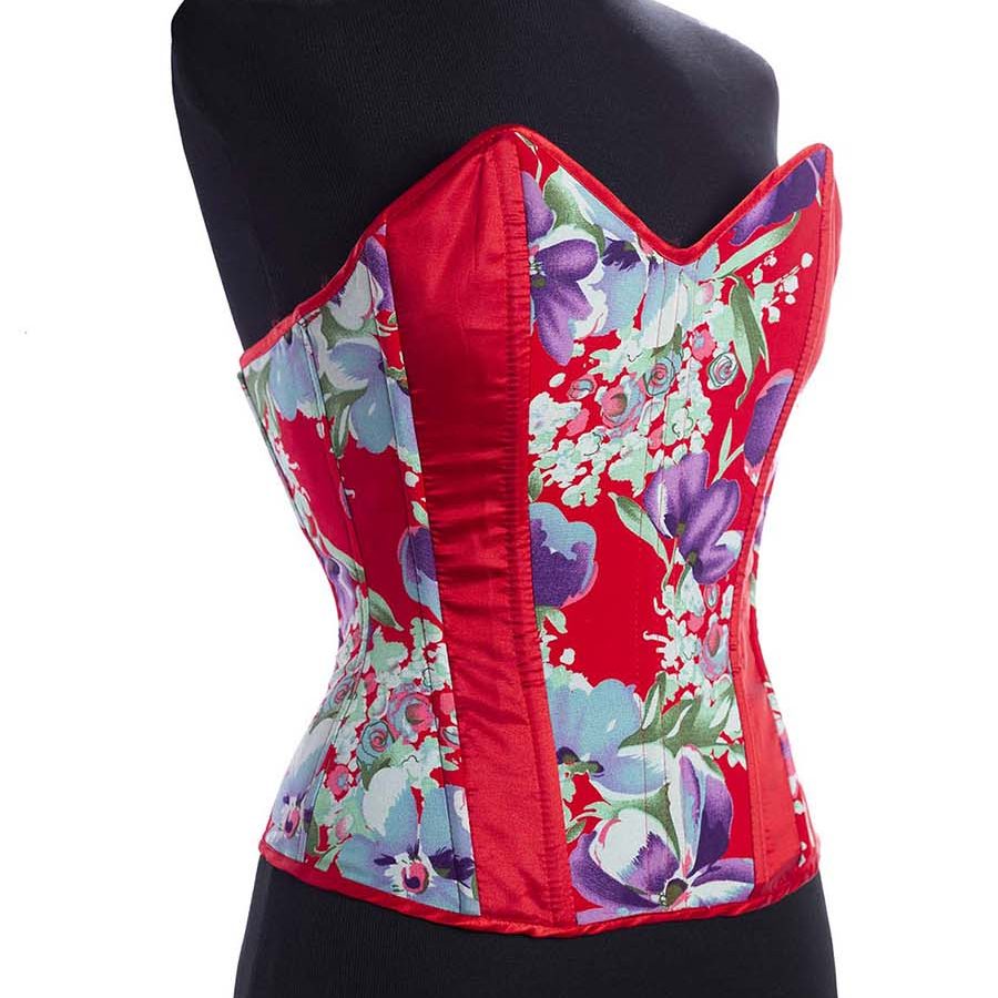FLORA CORSE RIVAL DISEÑO INDUMENTARIA SUMMERTIME MADNESS