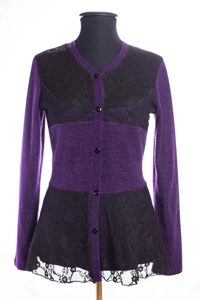 AMELIA CARDIGAND RIVAL DISEÑO INDUMENTARIA MORADO