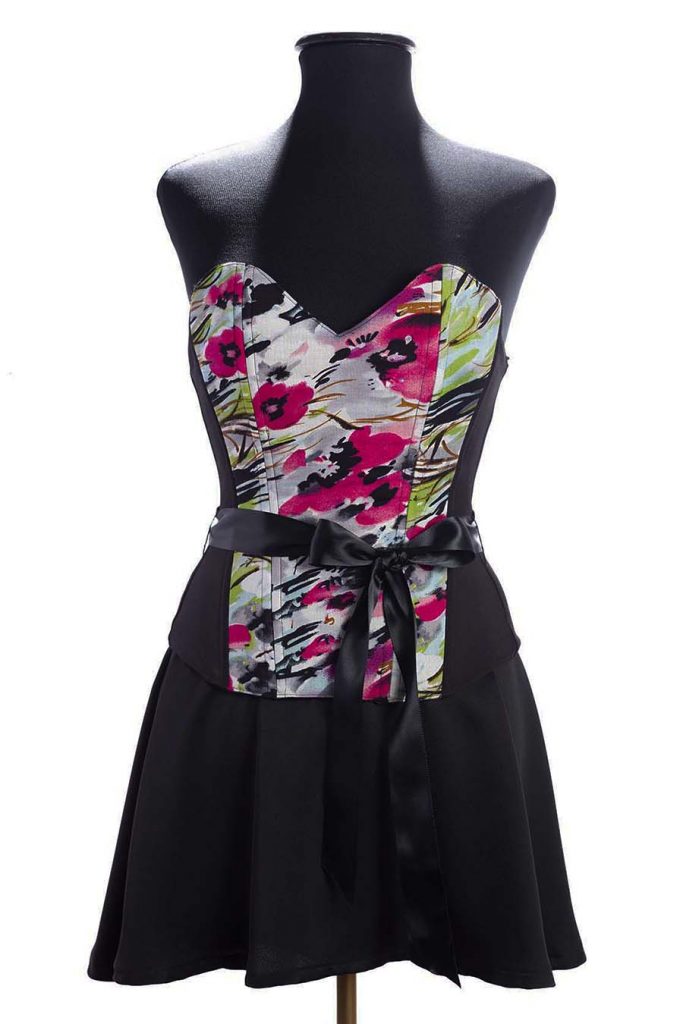 VERA CORSE RIVAL DISEÑO INDUMENTARIA PRINT SUMMERTIME